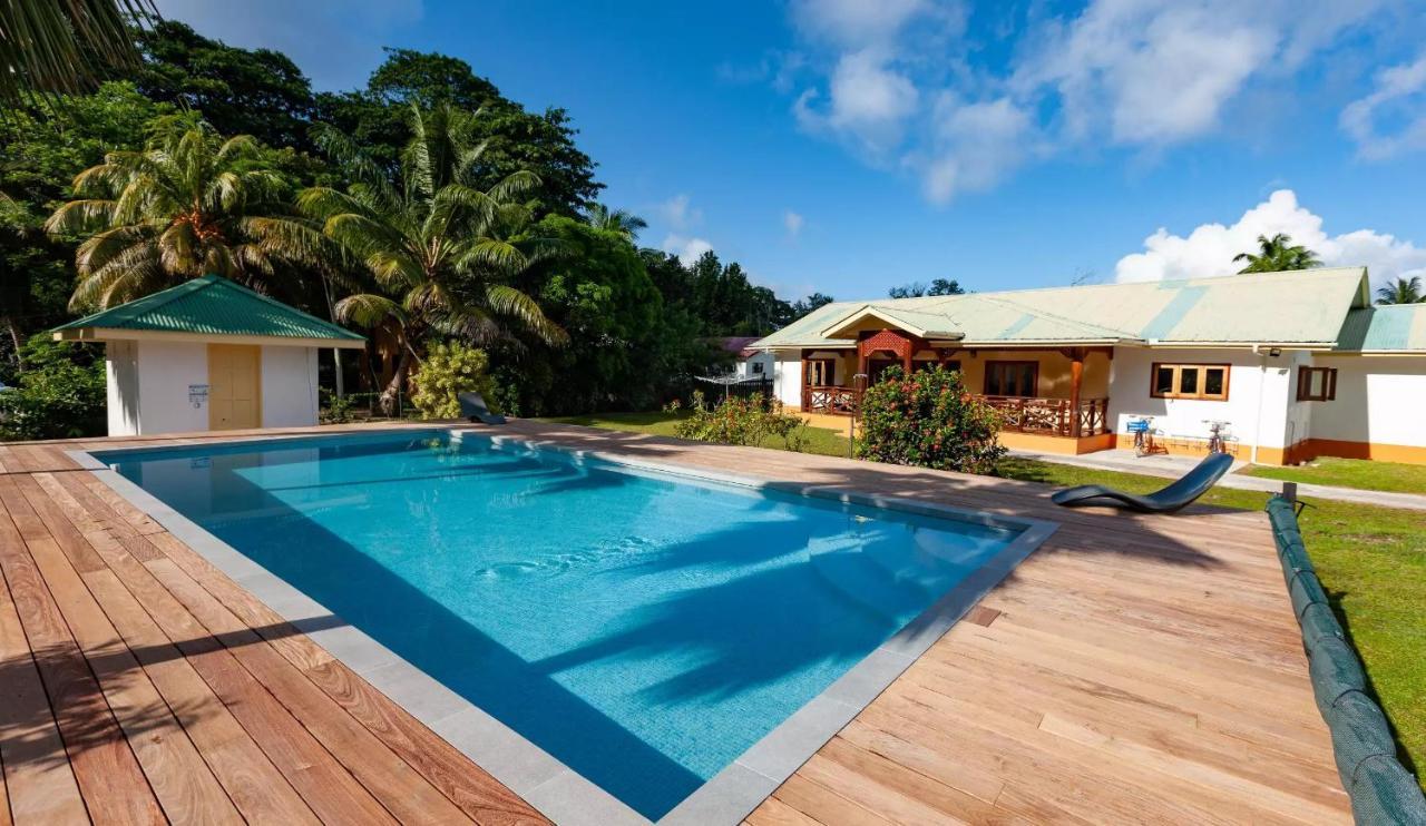 Jms Ventures Guesthouse - Private Pool La Digue Luaran gambar